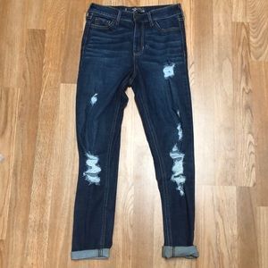 Hollister Distressed Highrise Crop Jeans
